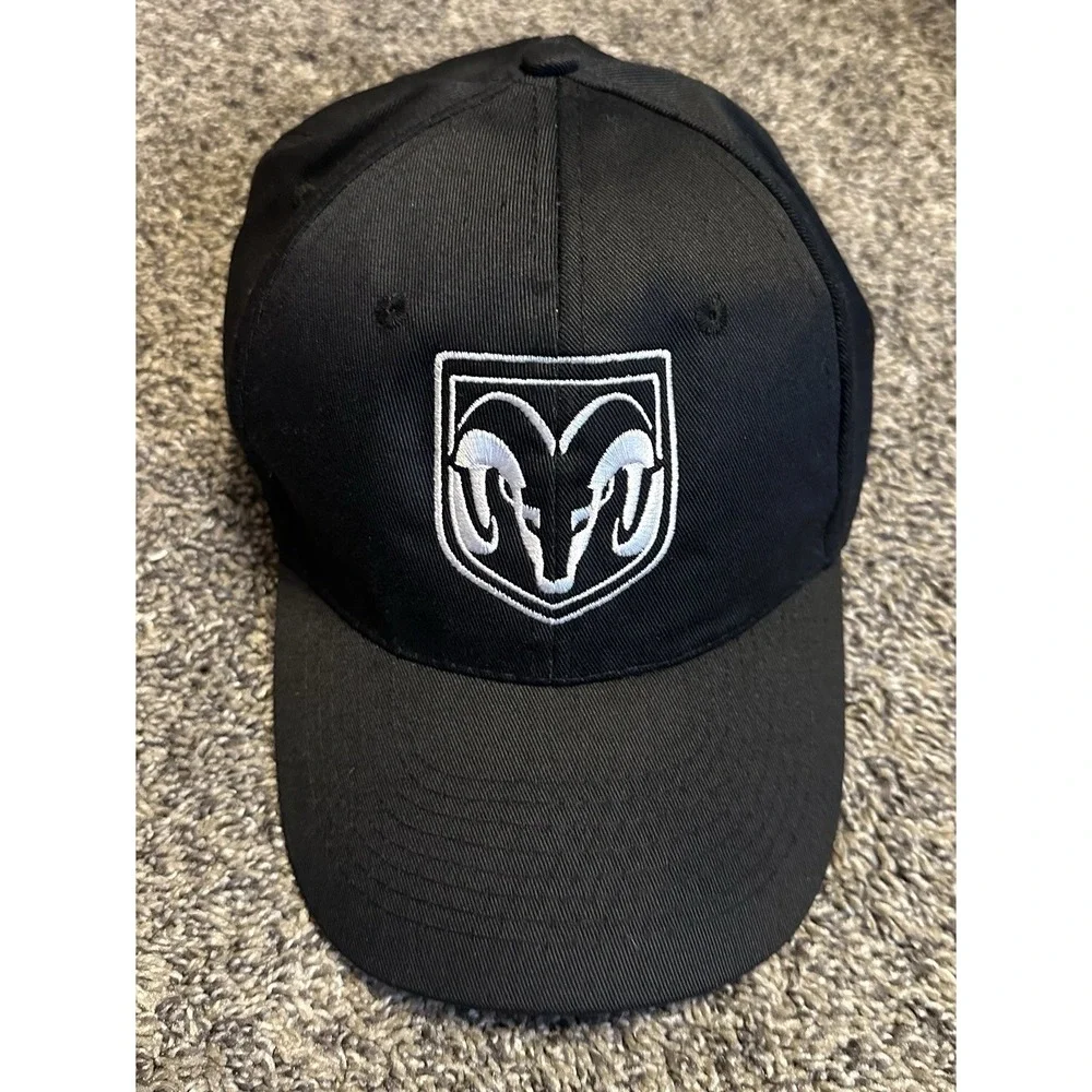 Black Dodge Ram Men's Hat One Size